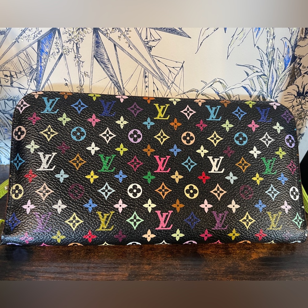 Authentic Louis Vuitton Multicolor Murakami Lime Green Insolite Wallet Clutch